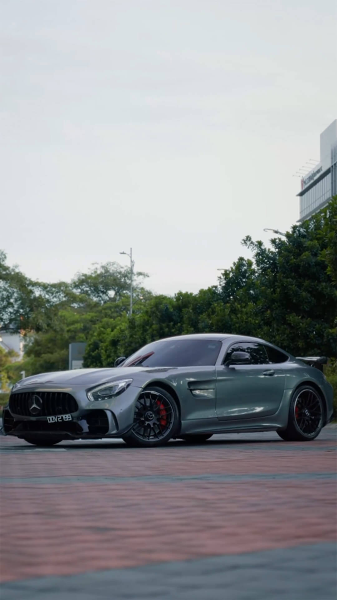 Thumbnail_Rental Car (Mercedes)