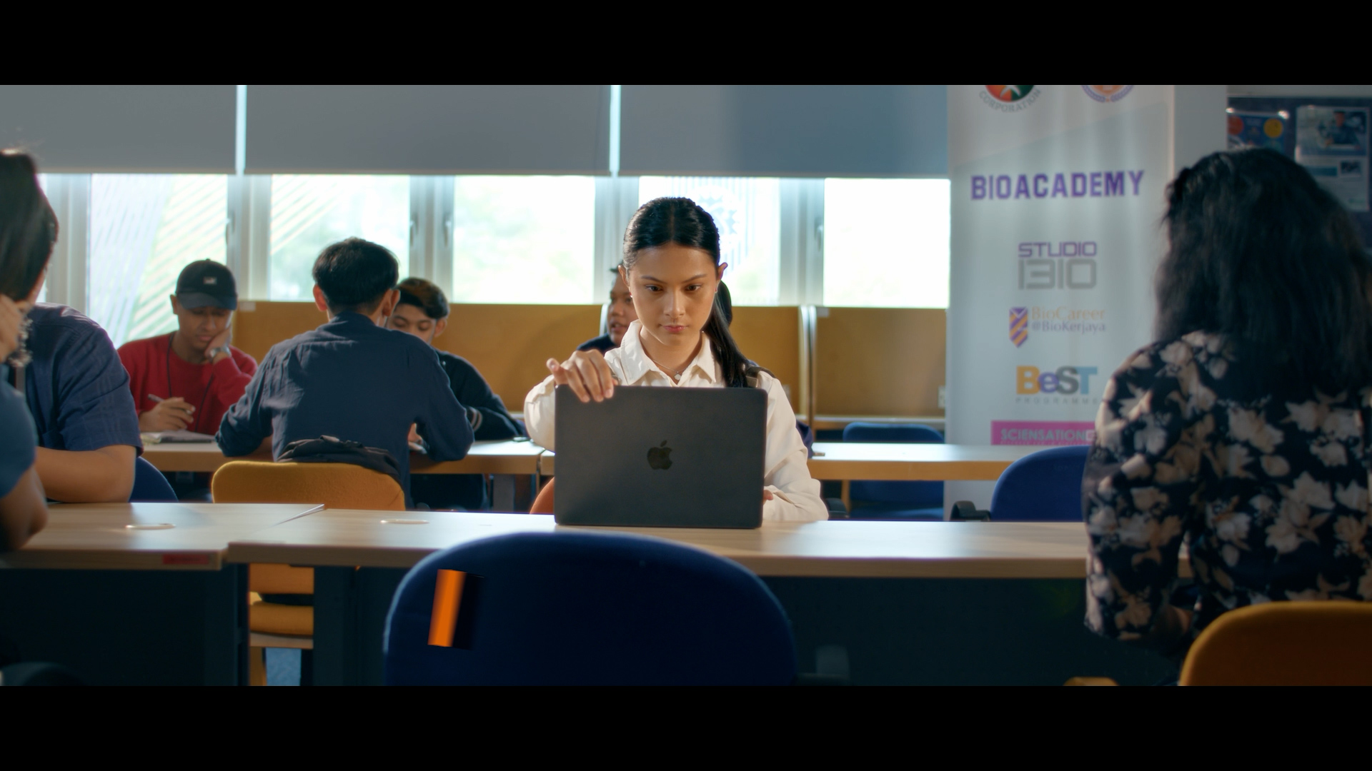 Bio Side A Journey with Bioeconomy